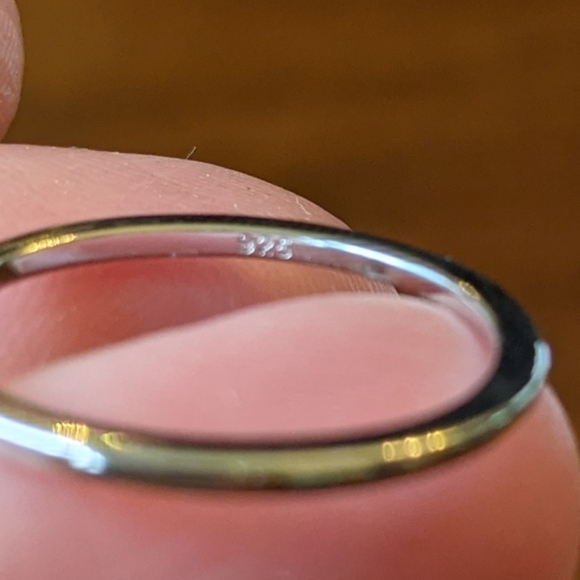 Sterling silver flower ring - Picture 10 of 12